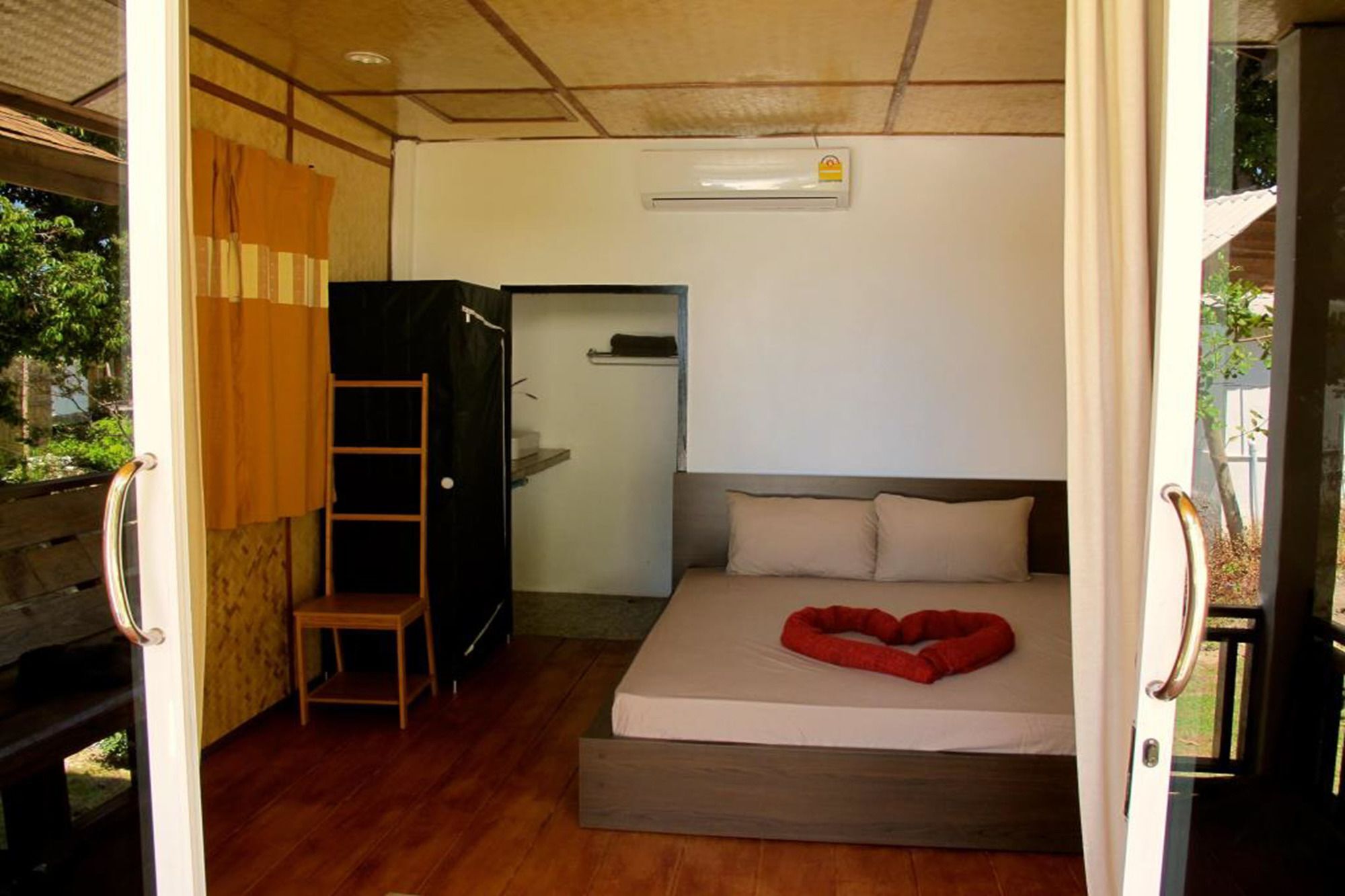 Pitiusas Beach Resort Koh Lipe Luaran gambar